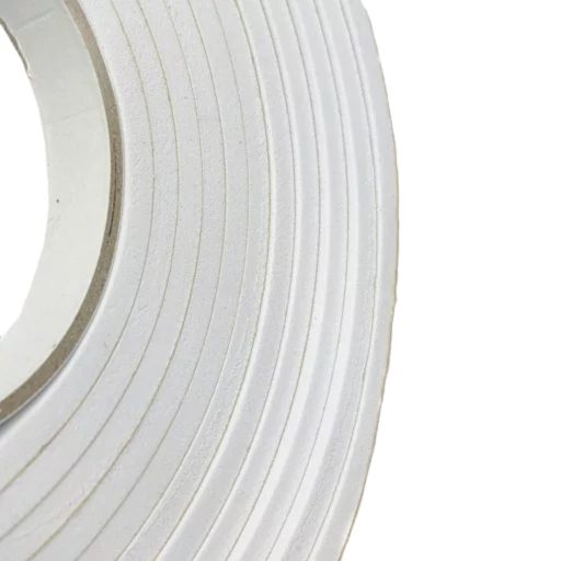 Ajtószigetelő 18mm x 5m. eng-449